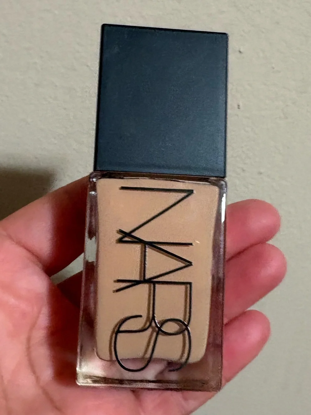 NARS Light Reflecting Foundation - MEDIUM 2.25 LANAI Brand New Never Used.